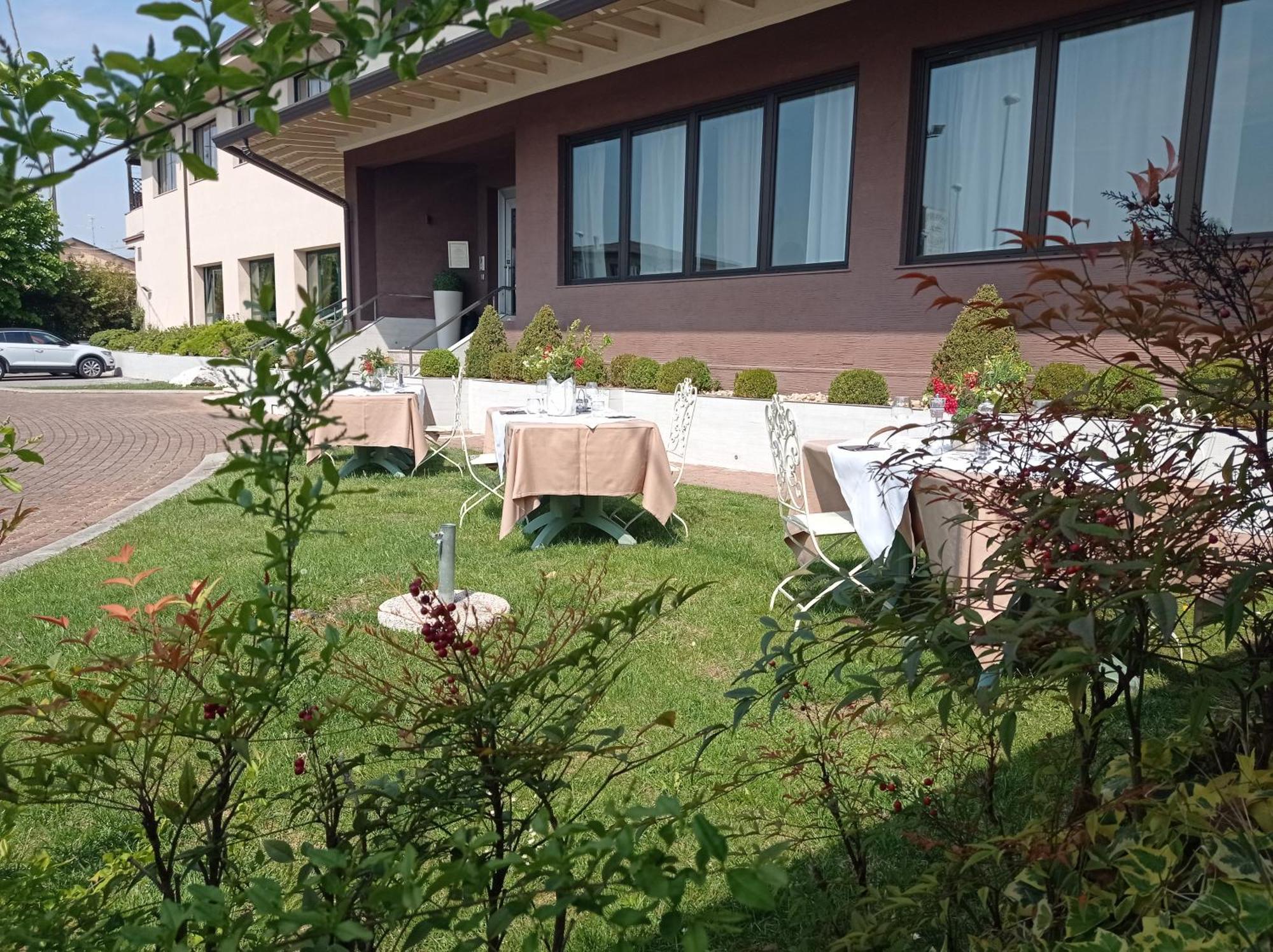 Sullivan Ristorante Hotel Ponte San Marco 外观 照片